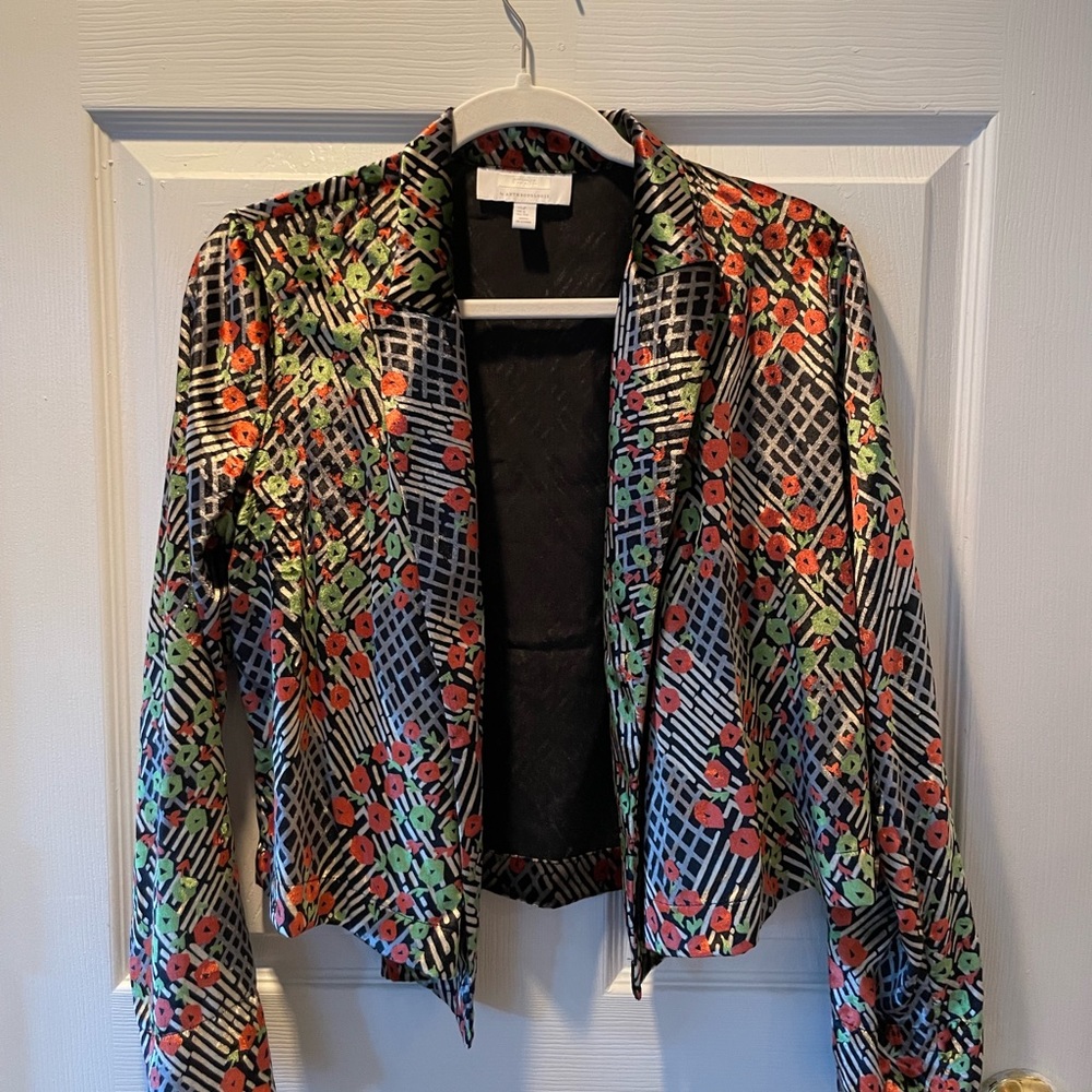 SIZE 2 ANTHROPOLOGIE • Velvet Blazer•